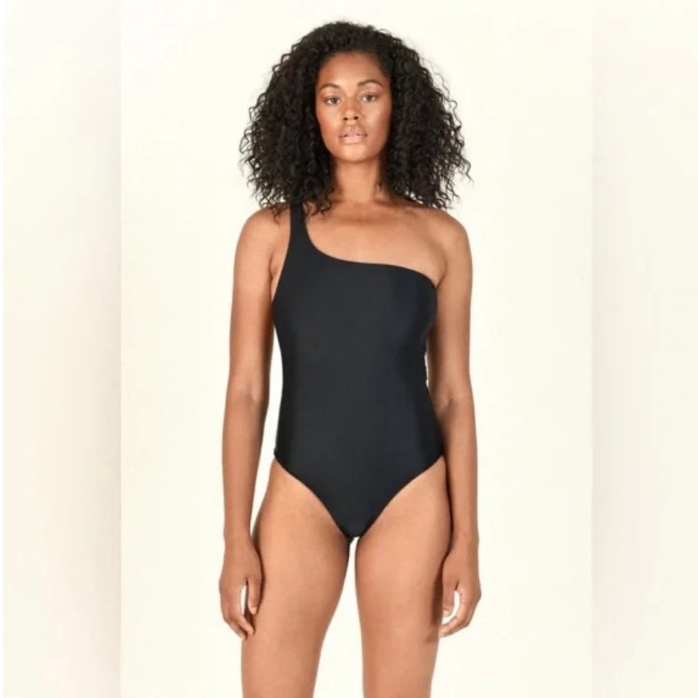 NWT Jade Swim Black Evolve One Shoulder Swimsuit- size L